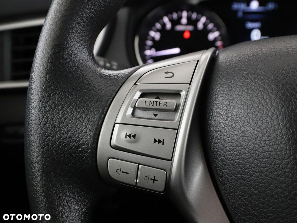 Nissan X-Trail 1.6 DIG-T Visia - 28