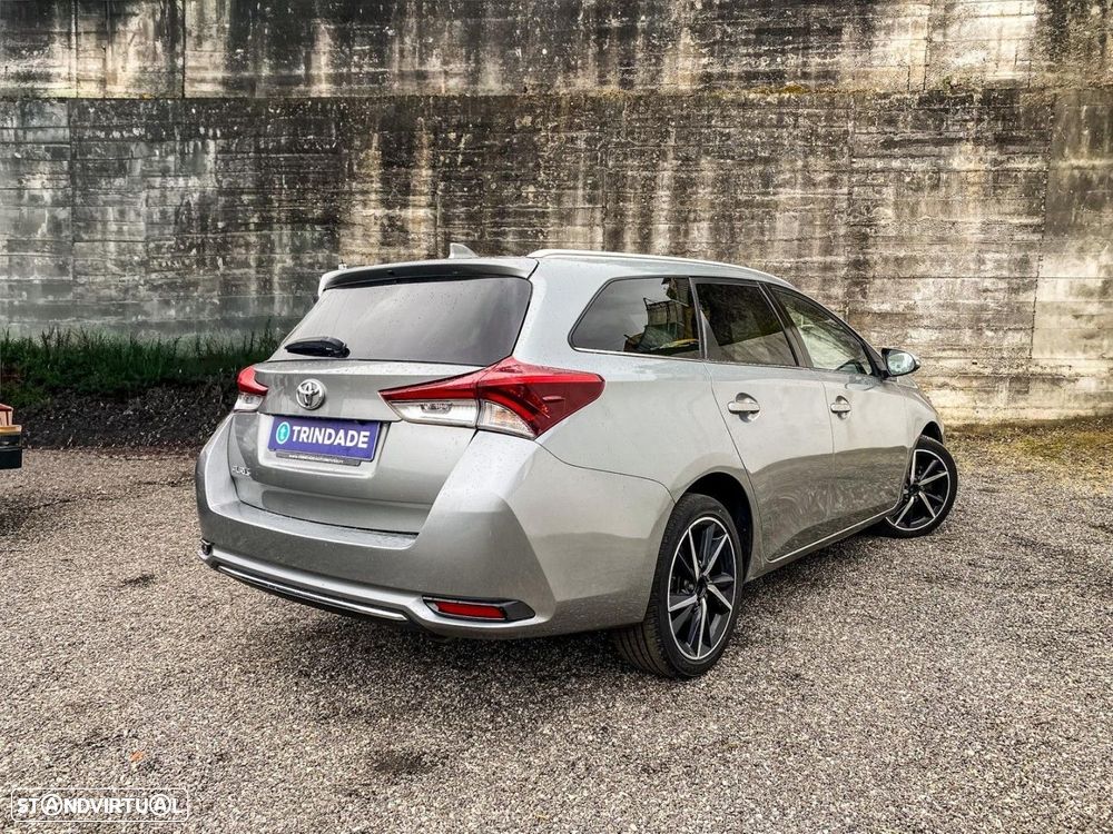 Toyota Auris Touring Sports 1.4 D-4D Comfort+Pack Sport - 8