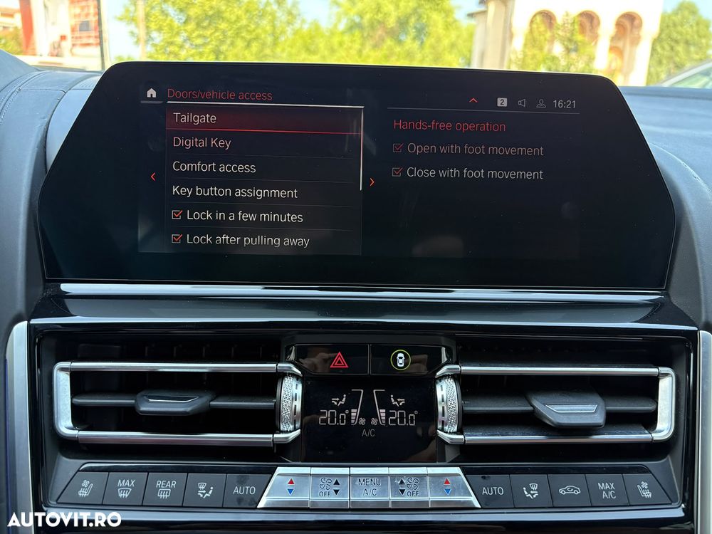 BMW M8 M850i xDrive - 20