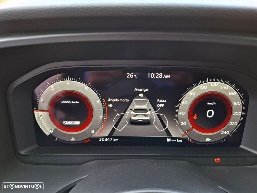 Nissan Qashqai 1.3 DIG-T N-Connecta LED - 17