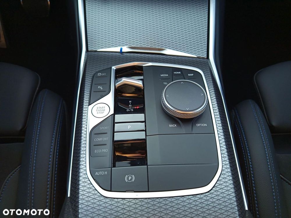 BMW Seria 3 - 18