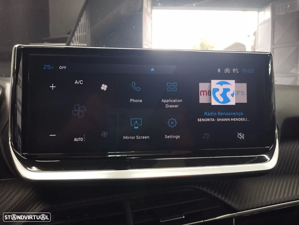Peugeot 2008 1.2 Hybrid Allure e-DCS6 - 29