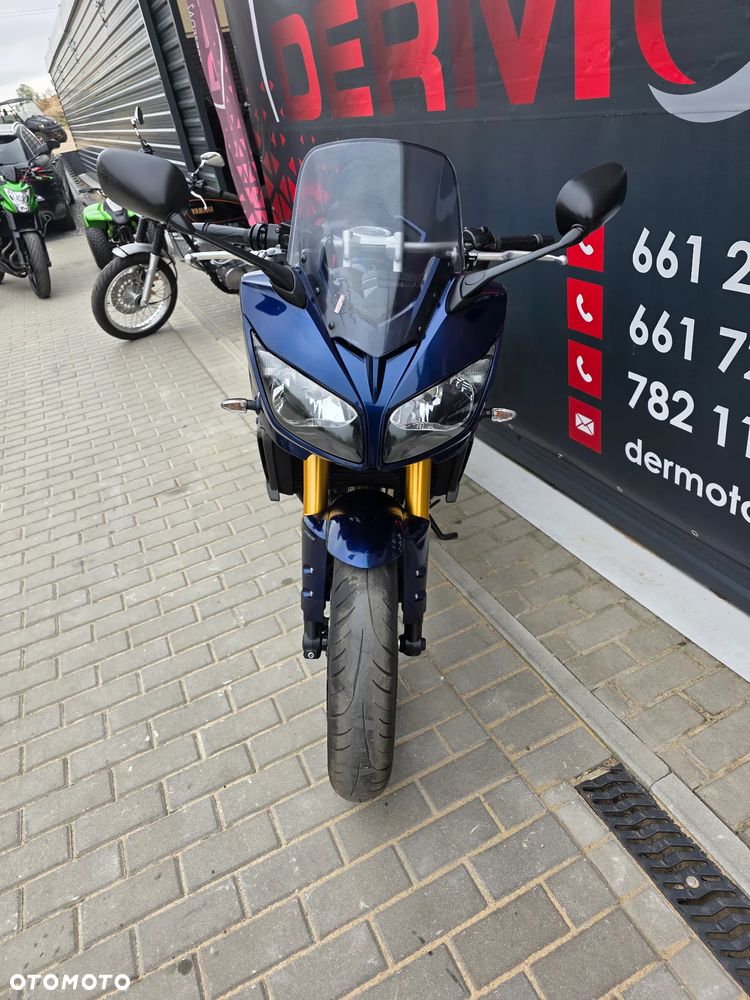 Yamaha FZ - 19