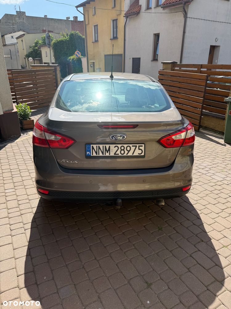Ford Focus 1.6 Titanium - 13