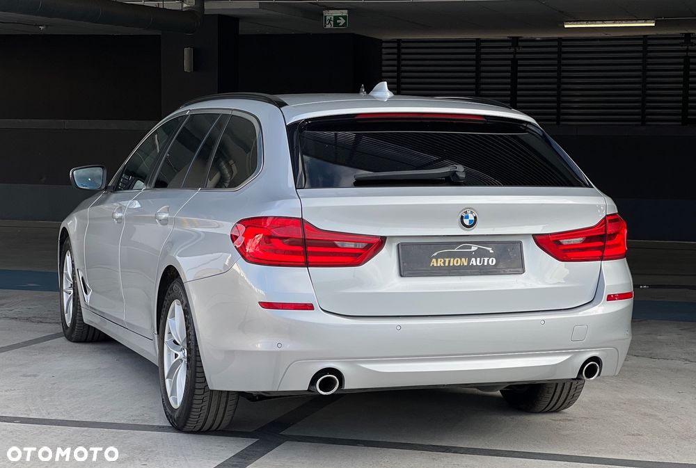 BMW Seria 5 530d xDrive Sport Line - 6