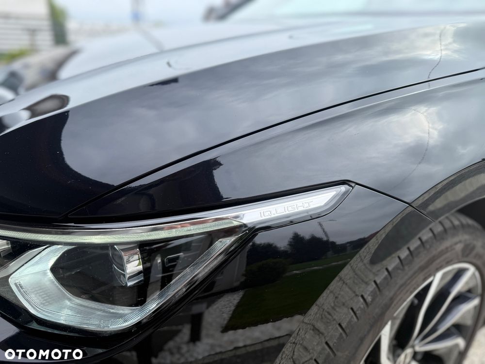 Volkswagen Golf - 10