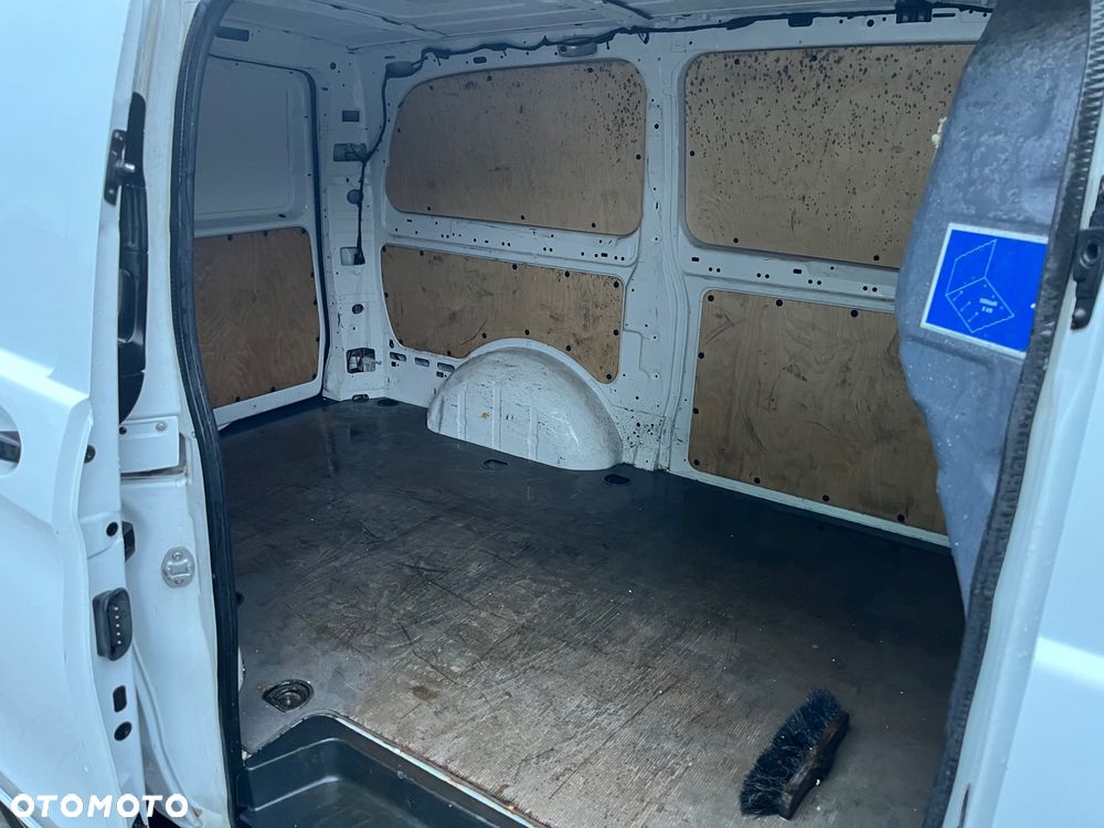 Mercedes-Benz Vito - 6