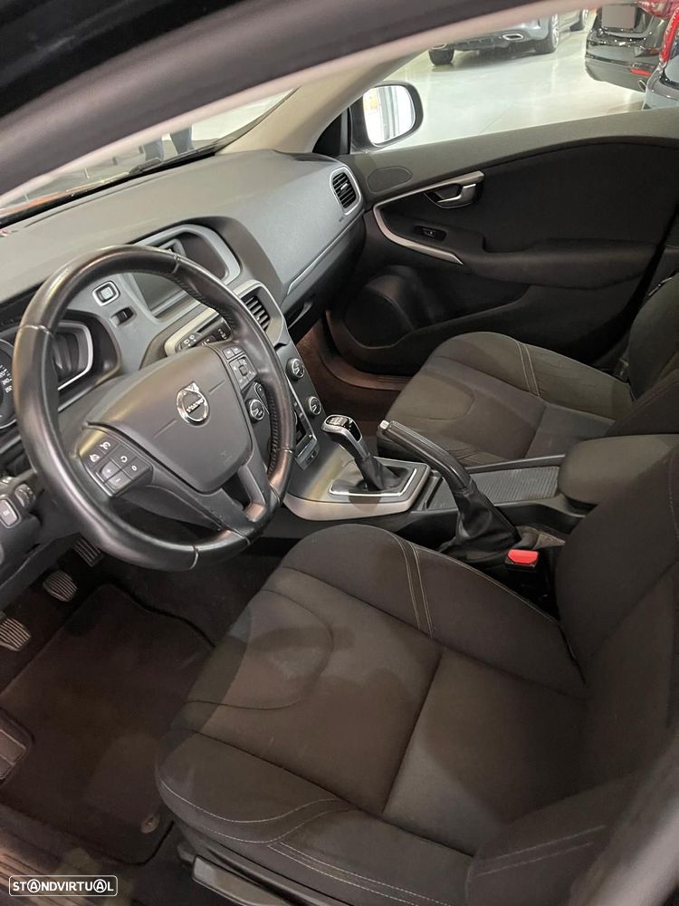 Volvo V40 2.0 D2 Kinetic - 11