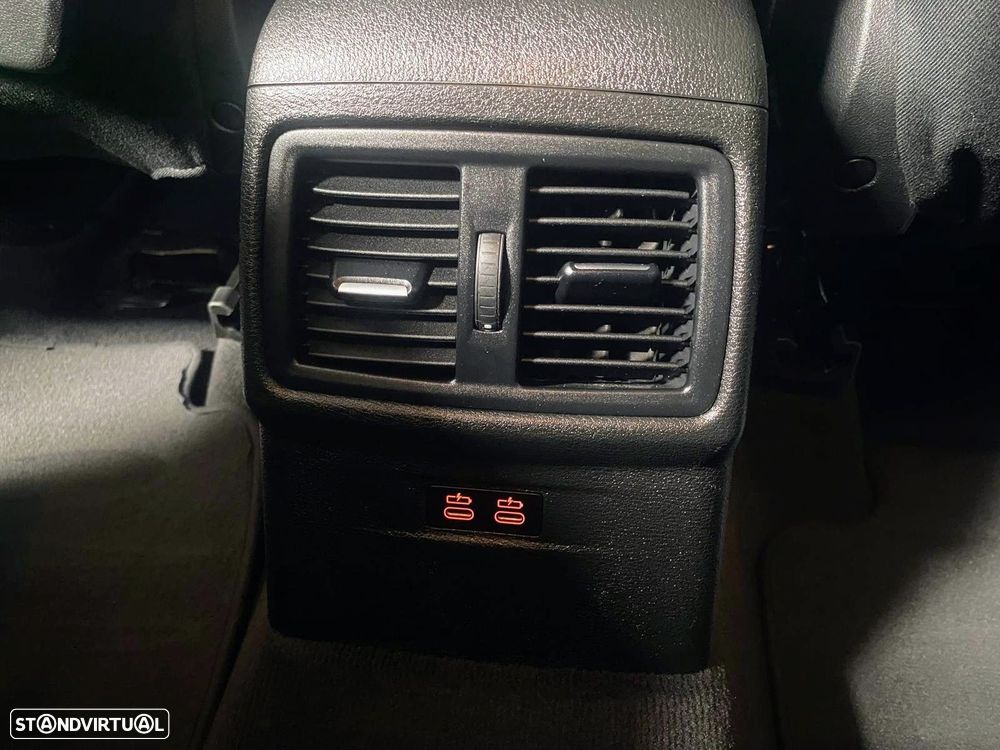 BMW X1 16 d sDrive Auto - 12