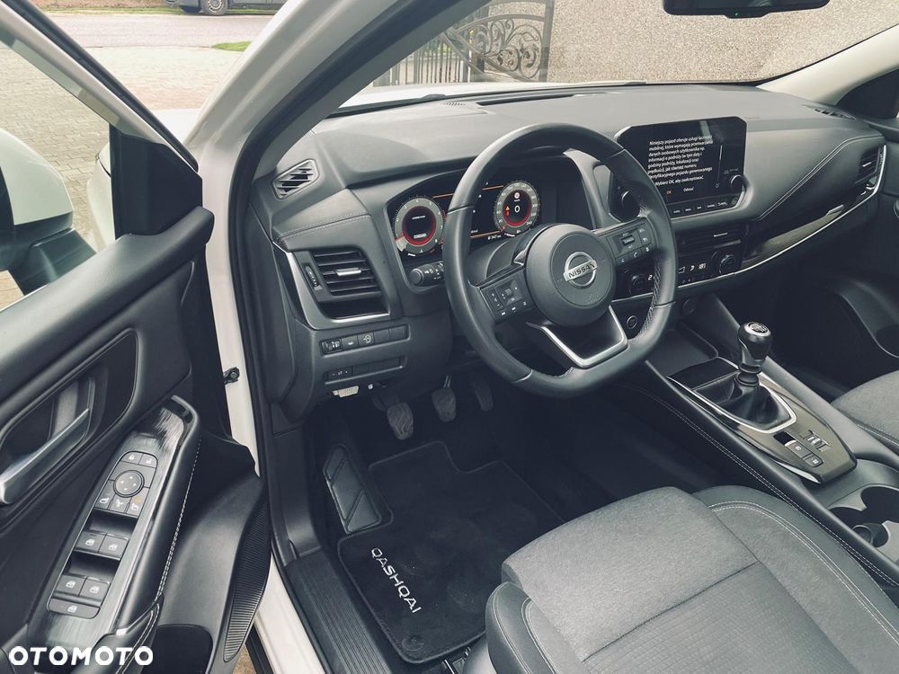Nissan Qashqai 1.3 DIG-T MHEV Tekna - 2