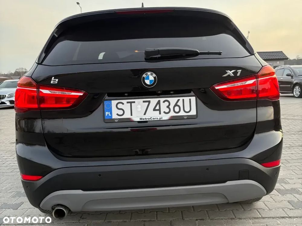 BMW X1 sDrive18d - 6