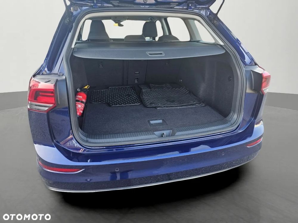 Volkswagen Golf Variant - 10