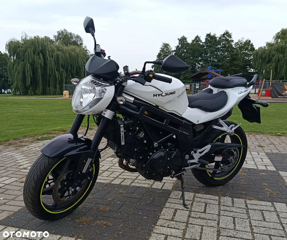 Hyosung GT Comet - 3