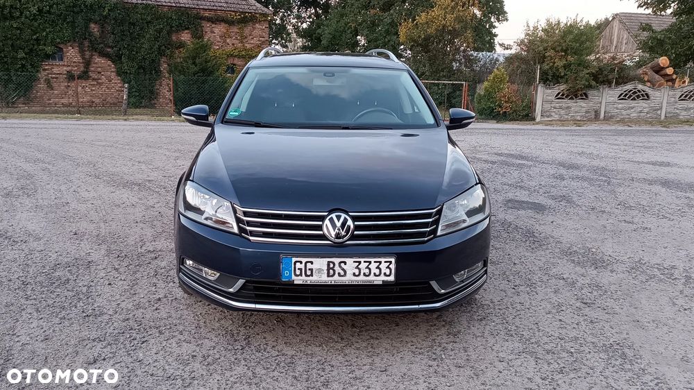 Volkswagen Passat 2.0 TDI Comfortline - 3
