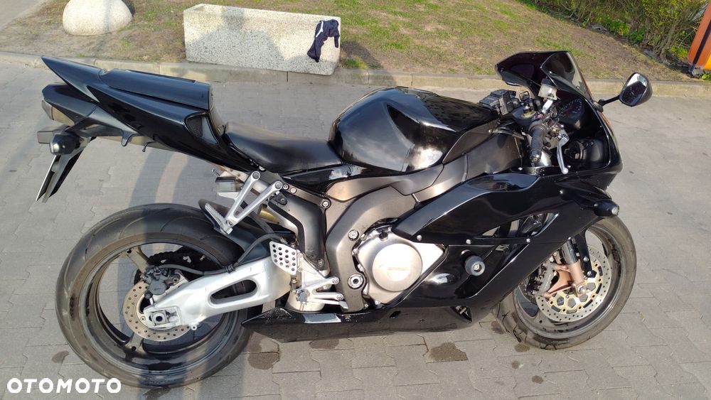 Honda CBR - 2