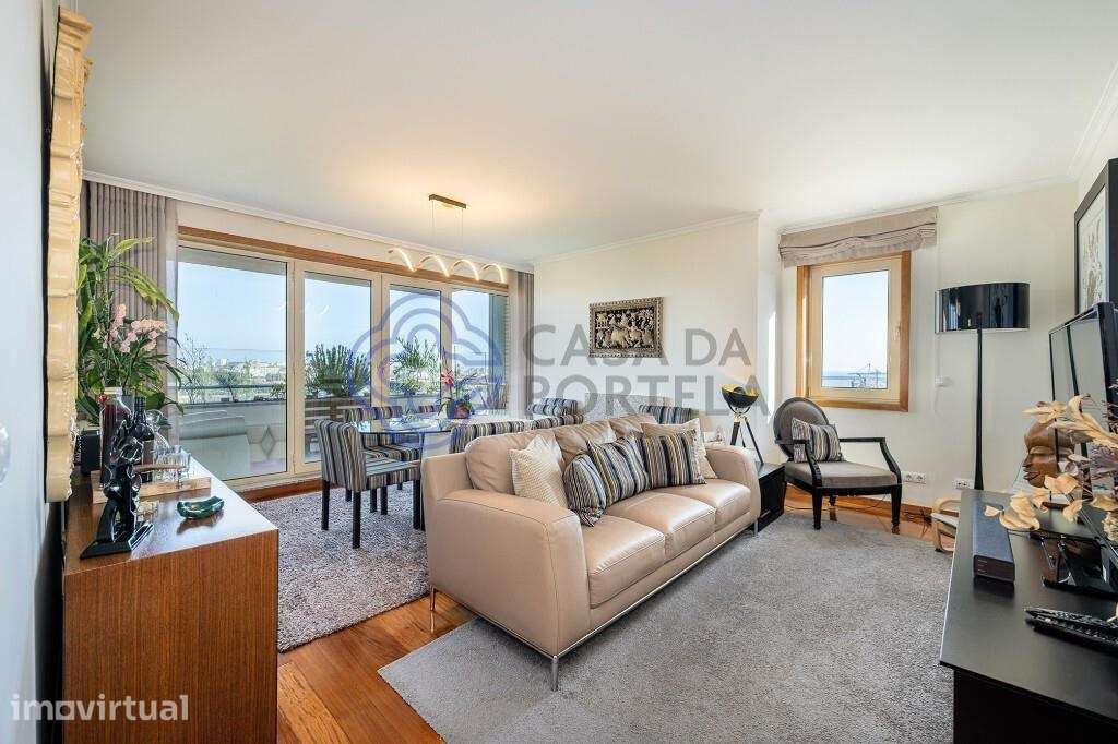 Apartamento T2 com Varanda | Vista Mar e Rio | Condomínio com Piscina - Grande imagem: 4/48