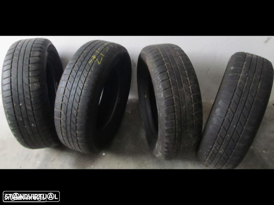 4 Pneus usados 255/65/17 Goodyear - 1