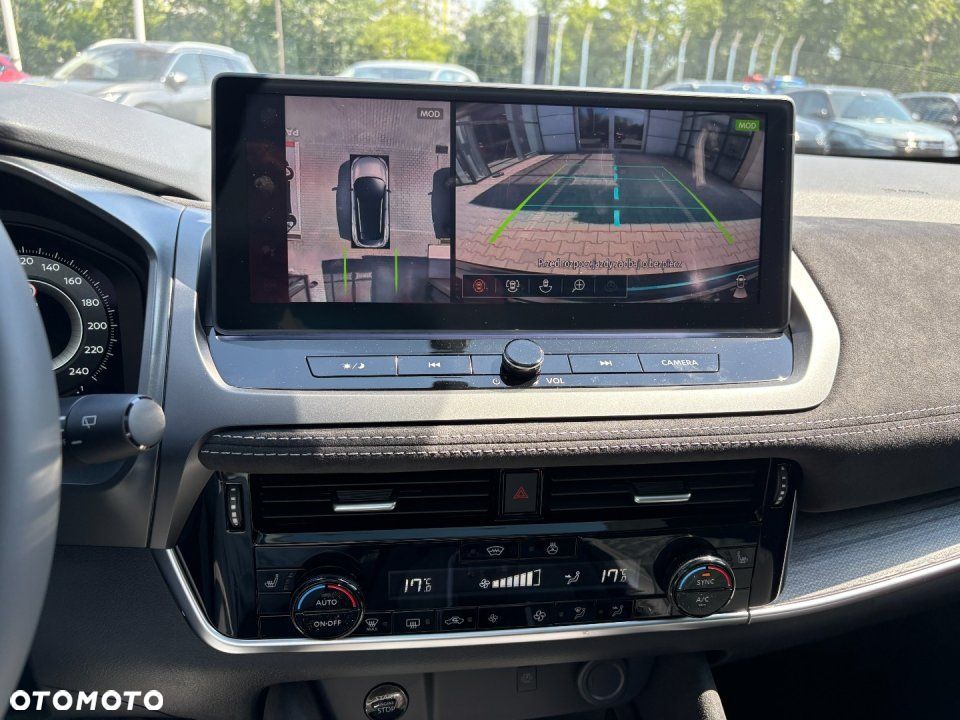Nissan Qashqai - 10