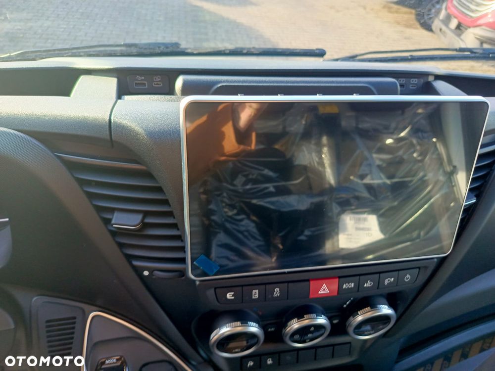 Iveco Daily / Pewny partner w biznesie ! - 6