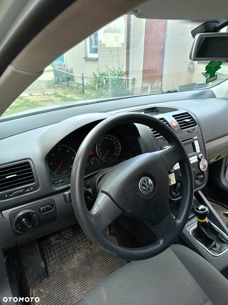 Volkswagen Jetta 1.9 TDI Comfortline - 21