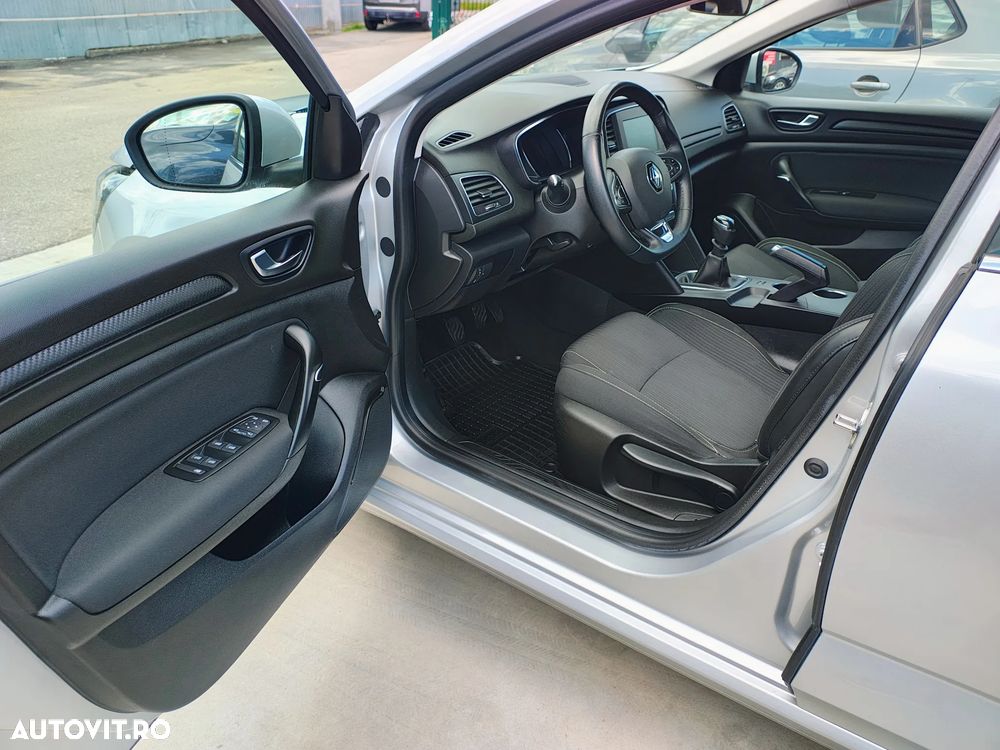 Renault Megane ENERGY TCe 115 LIMITED - 23