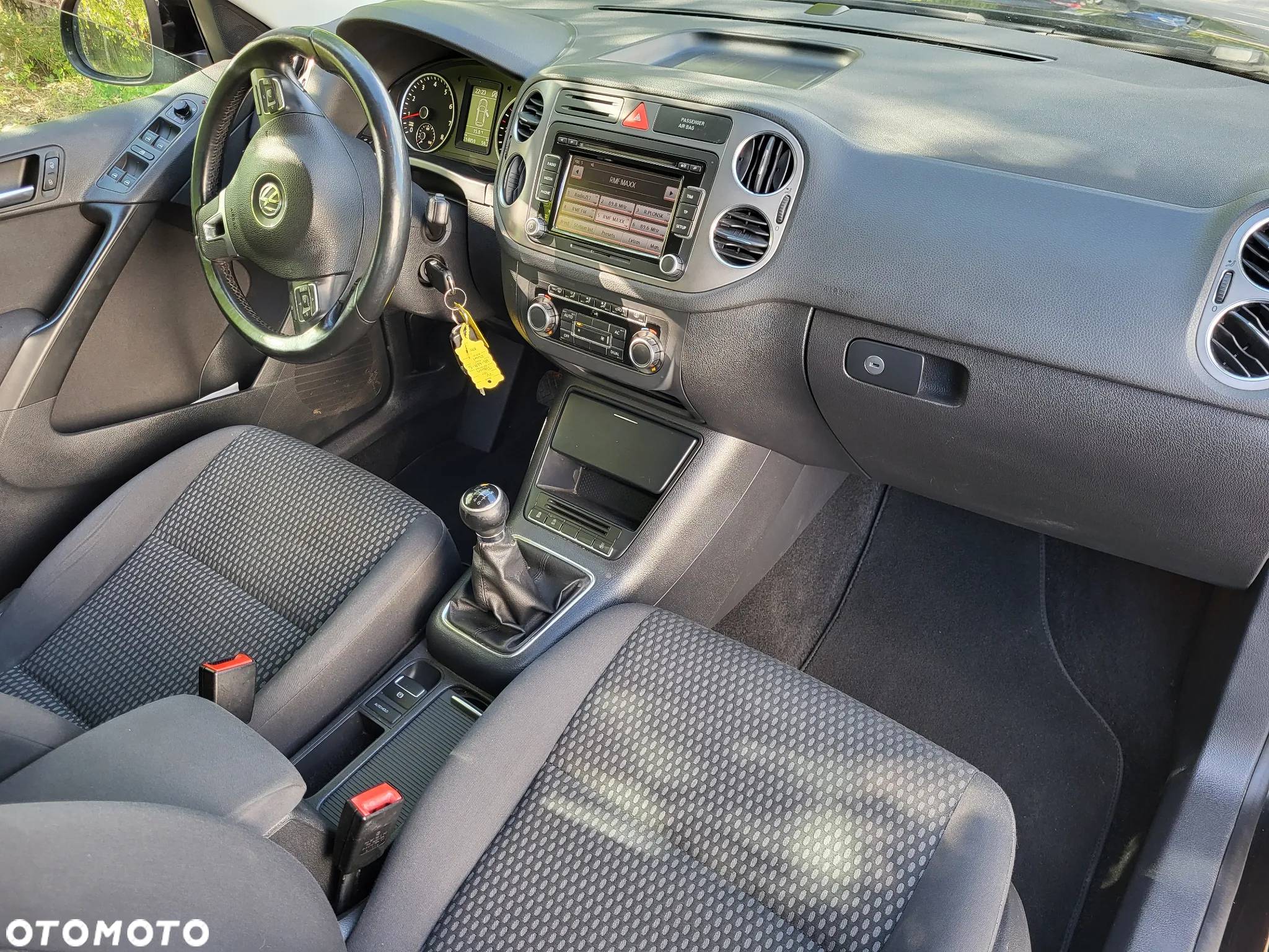 Volkswagen Tiguan 1.4 TSI BlueMotion Technology Lounge Sport & Style - 24