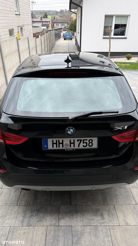 BMW X1 sDrive18d - 13