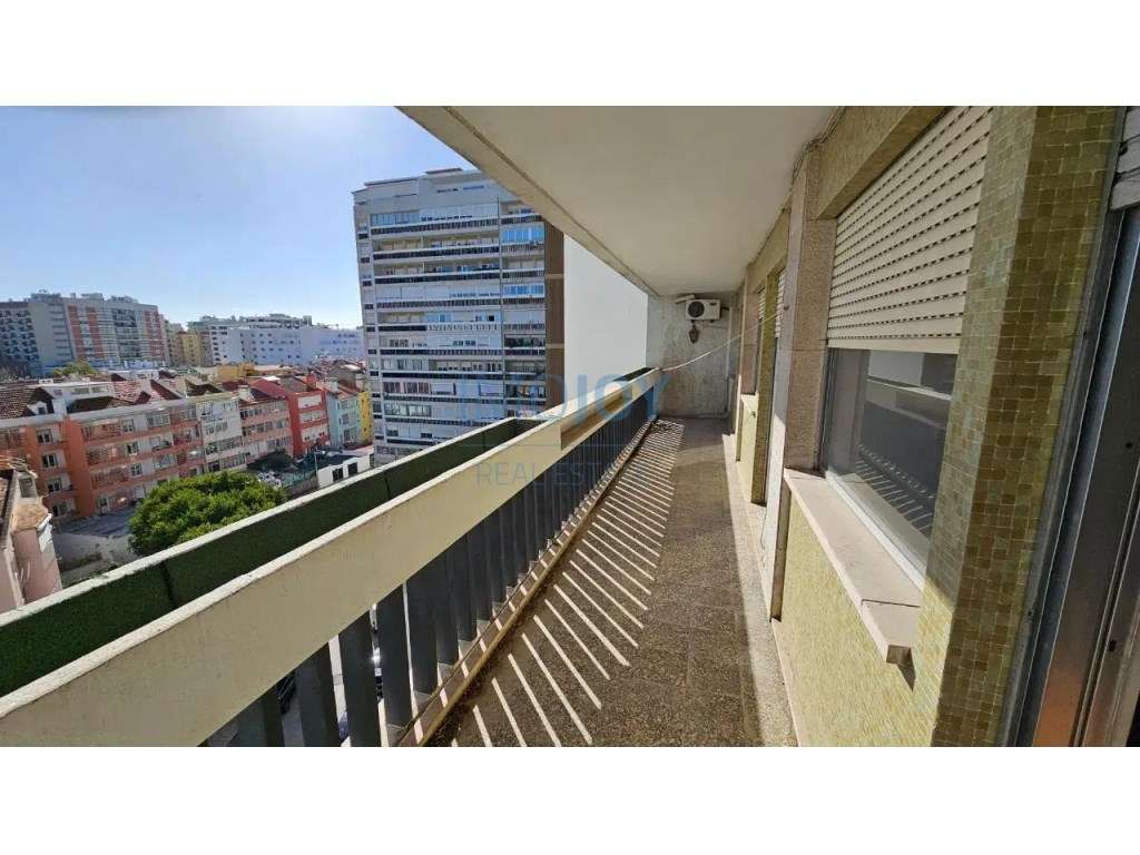 Apartamento T6 no Centro de Lisboa - Grande imagem: 3/34