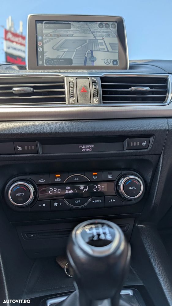 Mazda 3 SKYACTIV-G 120 Urban Limited - 18
