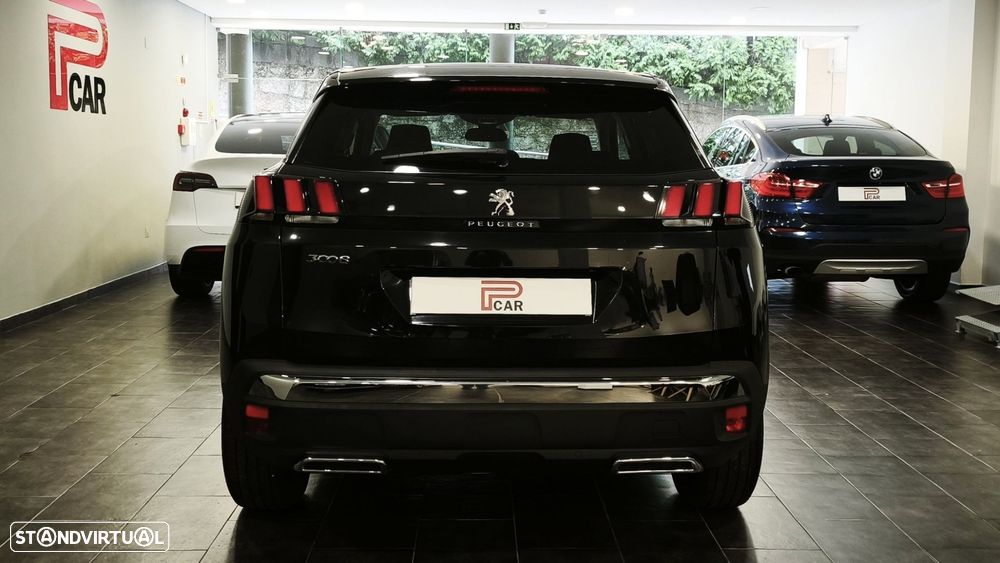Peugeot 3008 1.6 BlueHDi Style EAT6 - 7