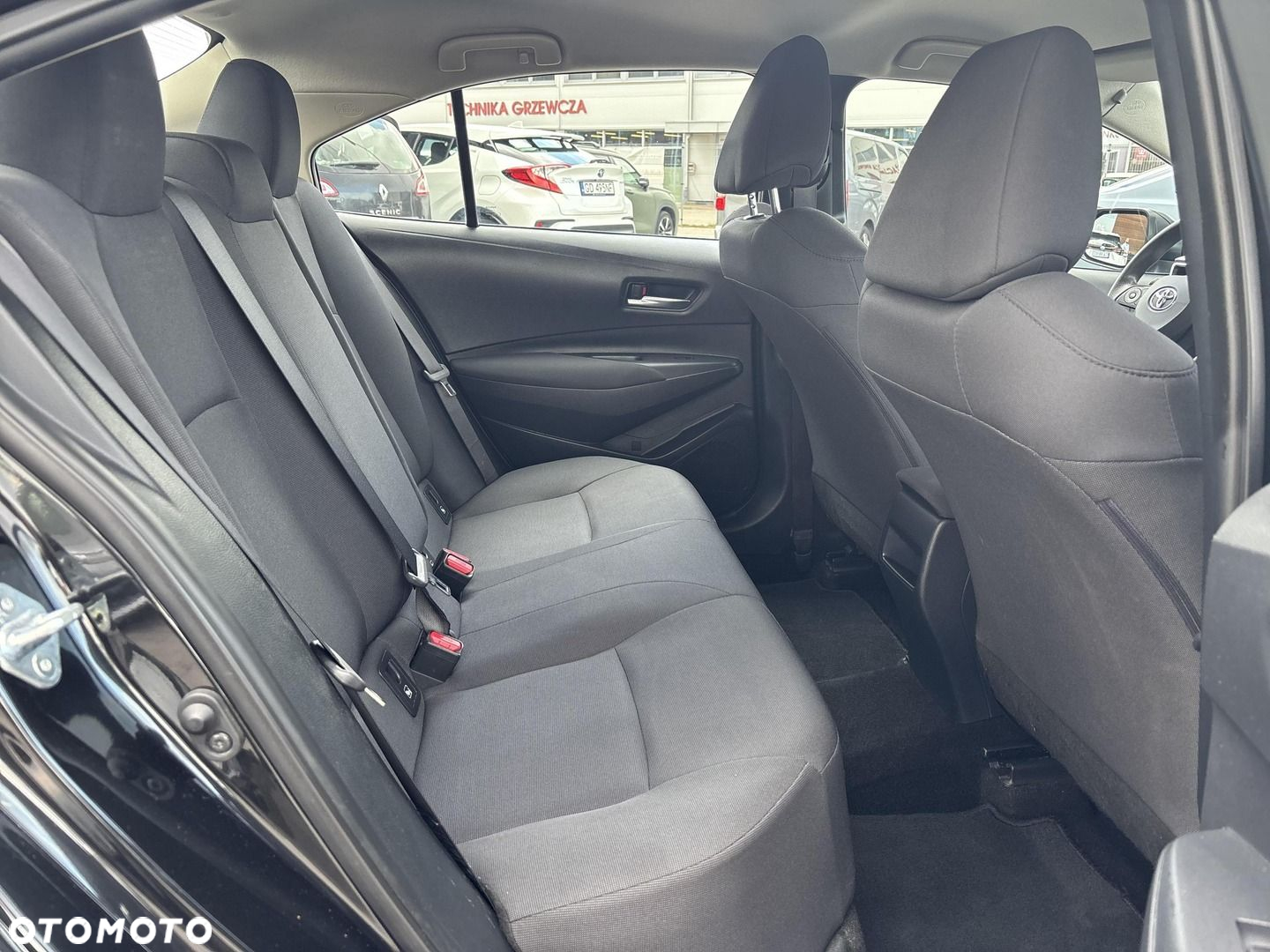 Toyota Corolla 1.5 Active - 12