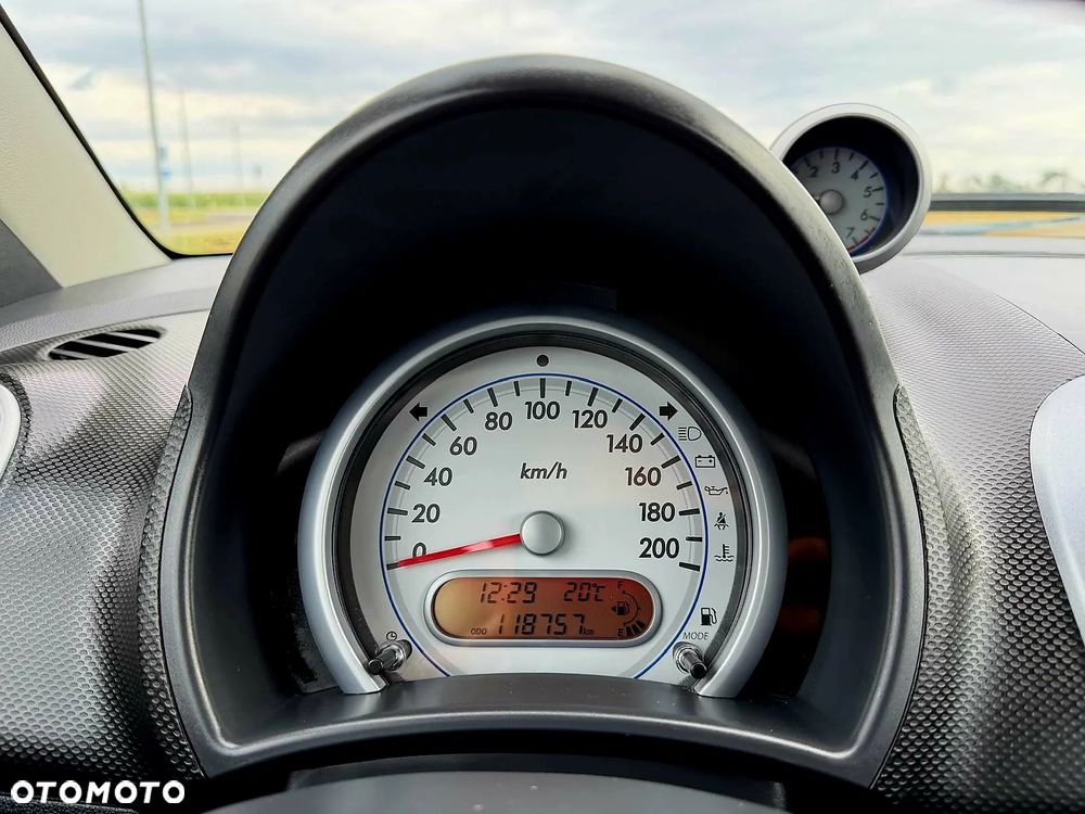 Suzuki Splash - 13