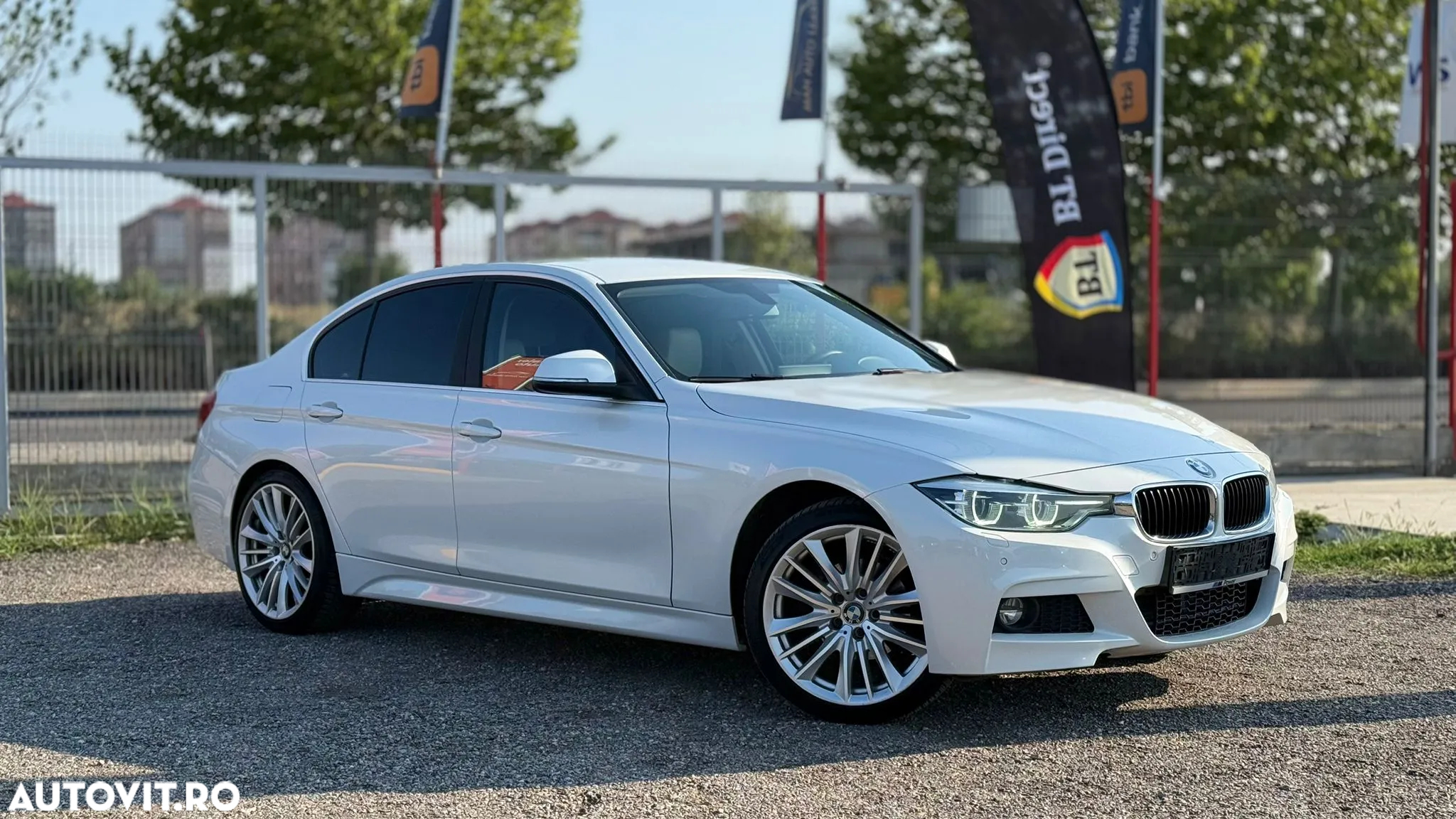 BMW Seria 3 320d GT xDrive AT - 3