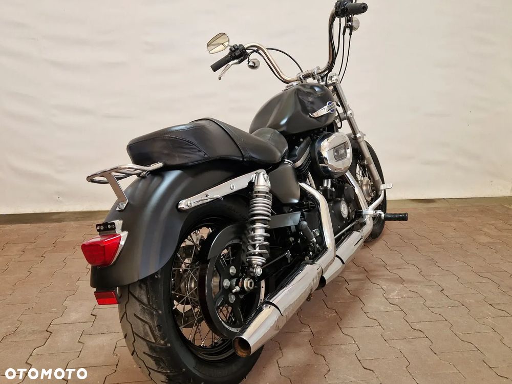 Harley-Davidson Sportster Custom 1200C - 5