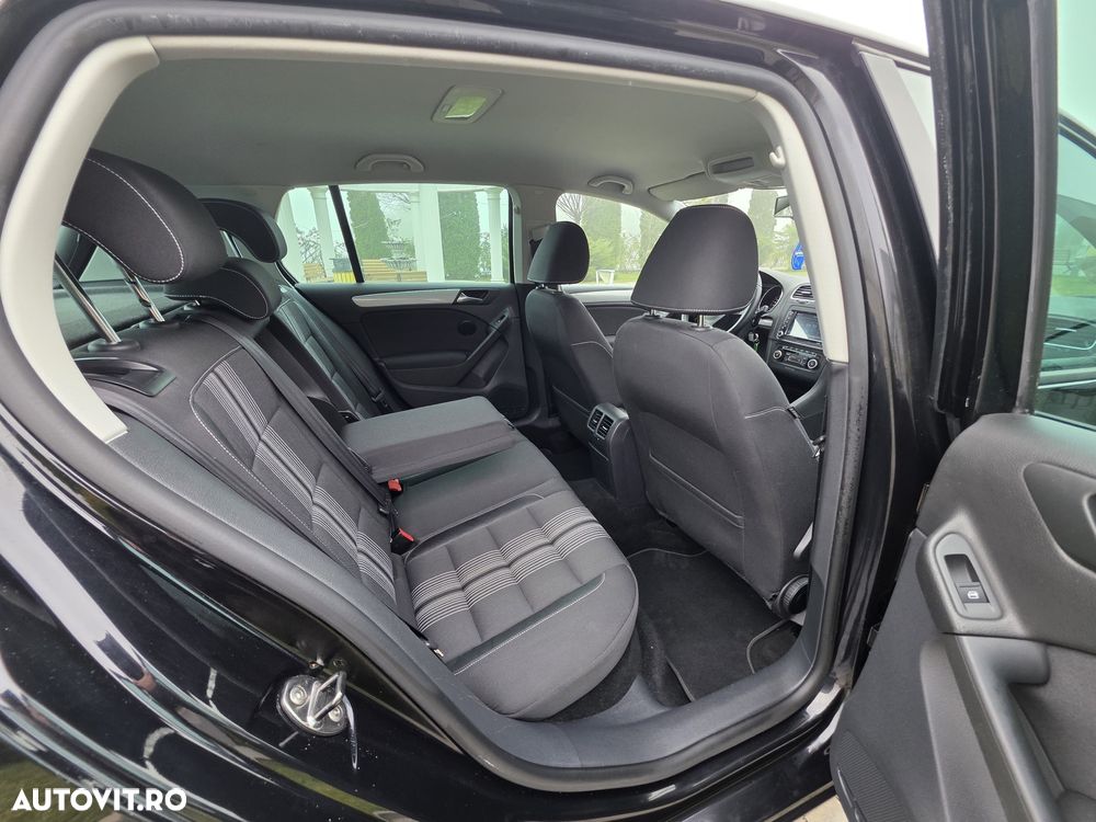 Volkswagen Golf 1.2 TSI MATCH - 12