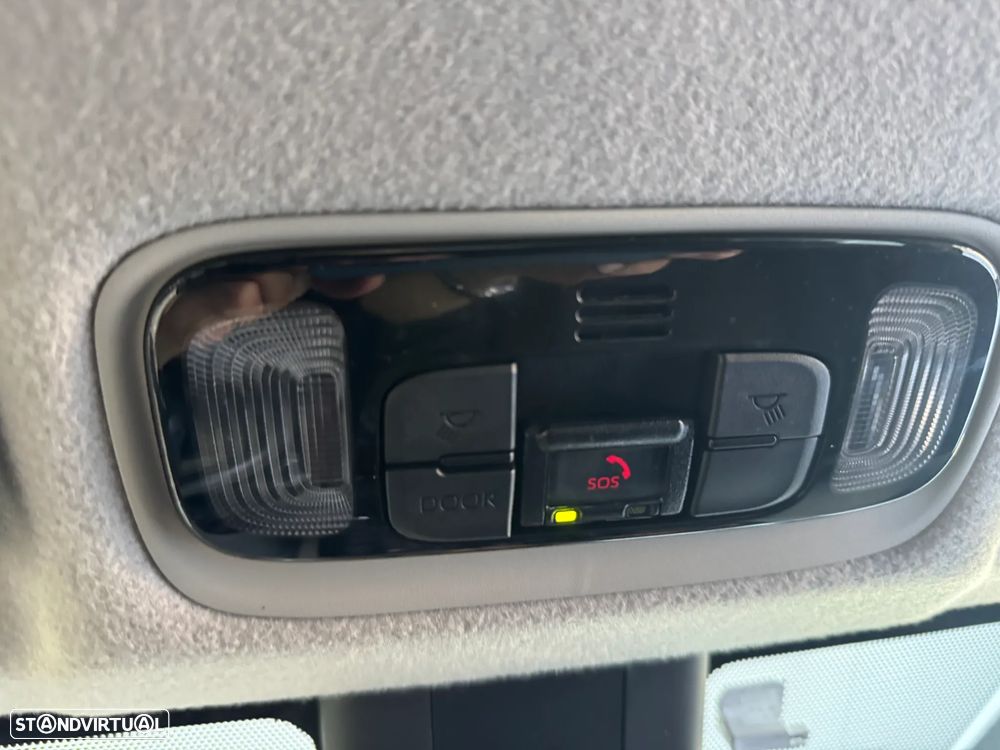 Toyota Yaris 1.5 HDF Comfort Plus - 17