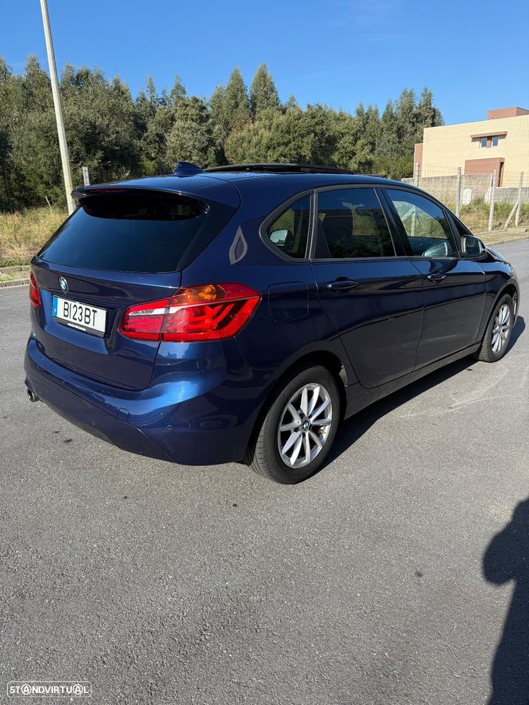 BMW 216 Active Tourer d Luxury Line - 6