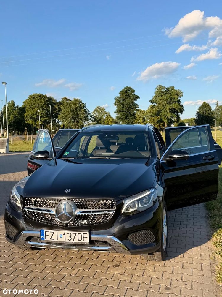Mercedes-Benz GLC 250 4-Matic - 2
