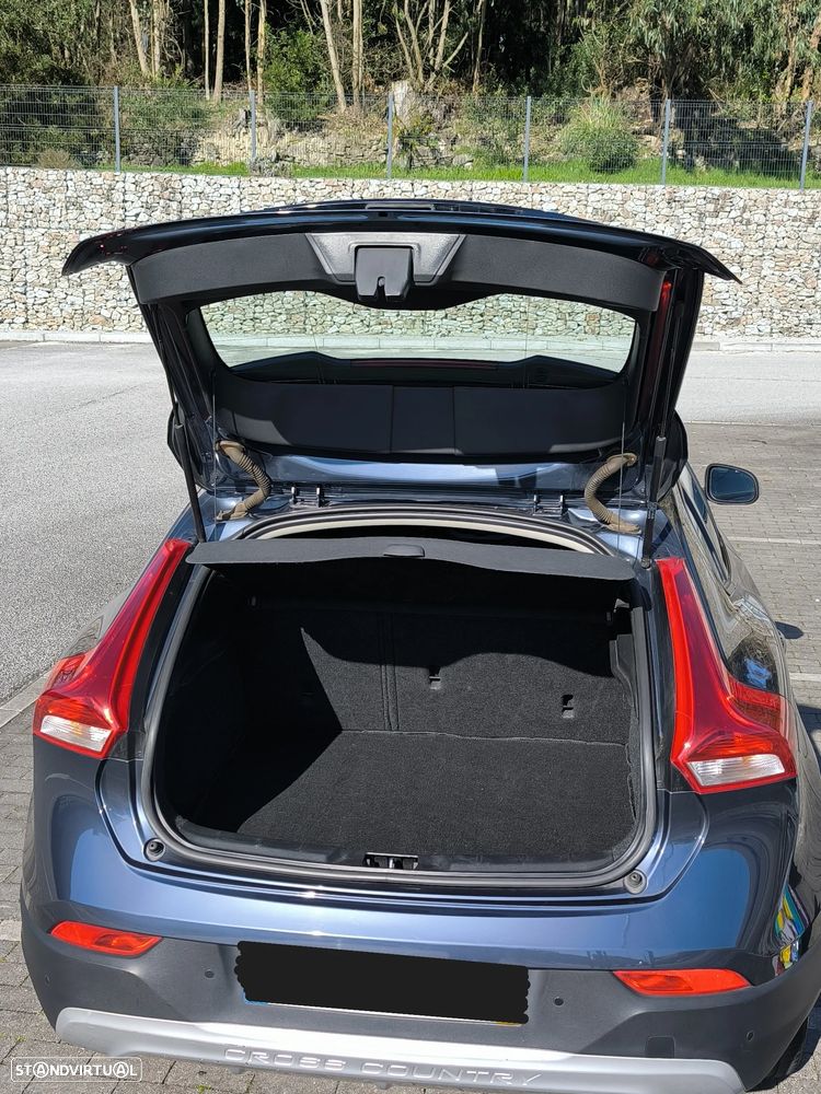 Volvo V40 2.0 D2 Momentum - 8