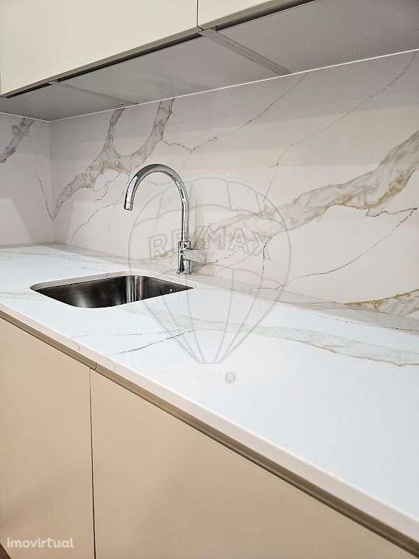 Apartamento T1 para arrendamento - Grande imagem: 2/11