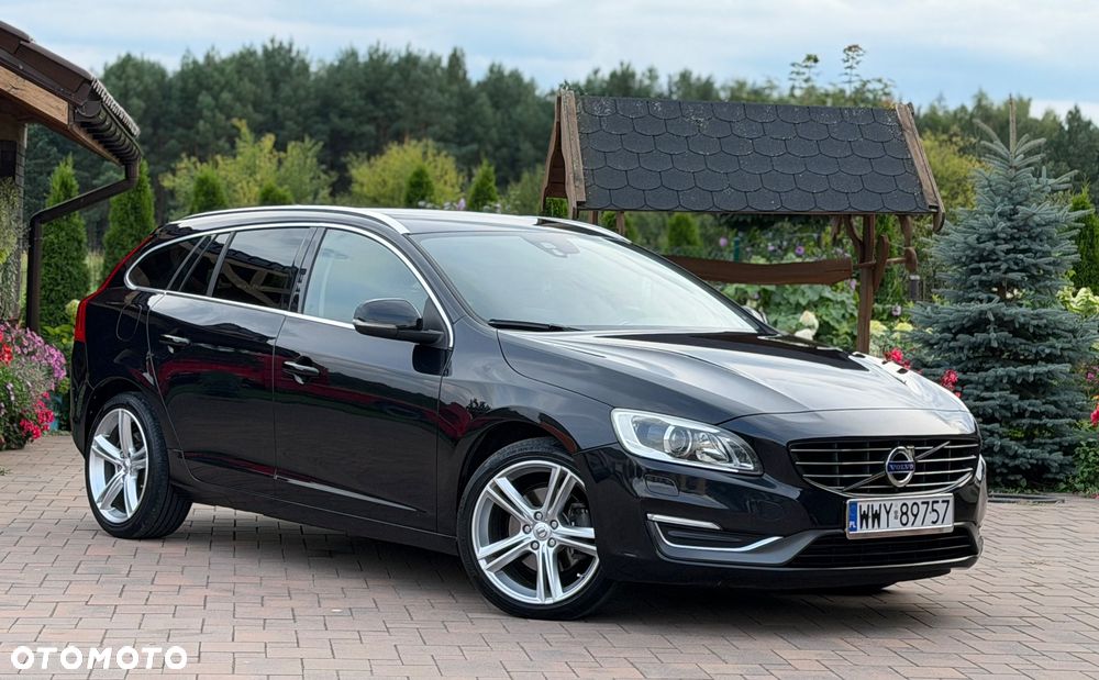 Volvo V60 D4 Drive-E Momentum - 15
