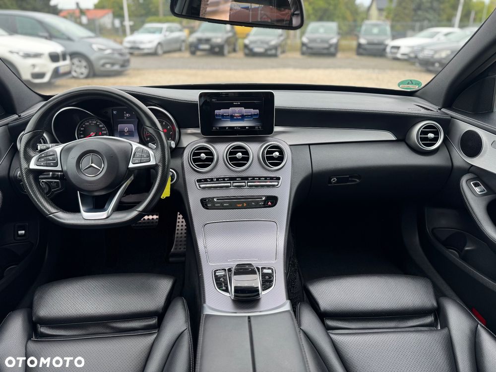 Mercedes-Benz Klasa C 250 7G-TRONIC AMG Line - 28