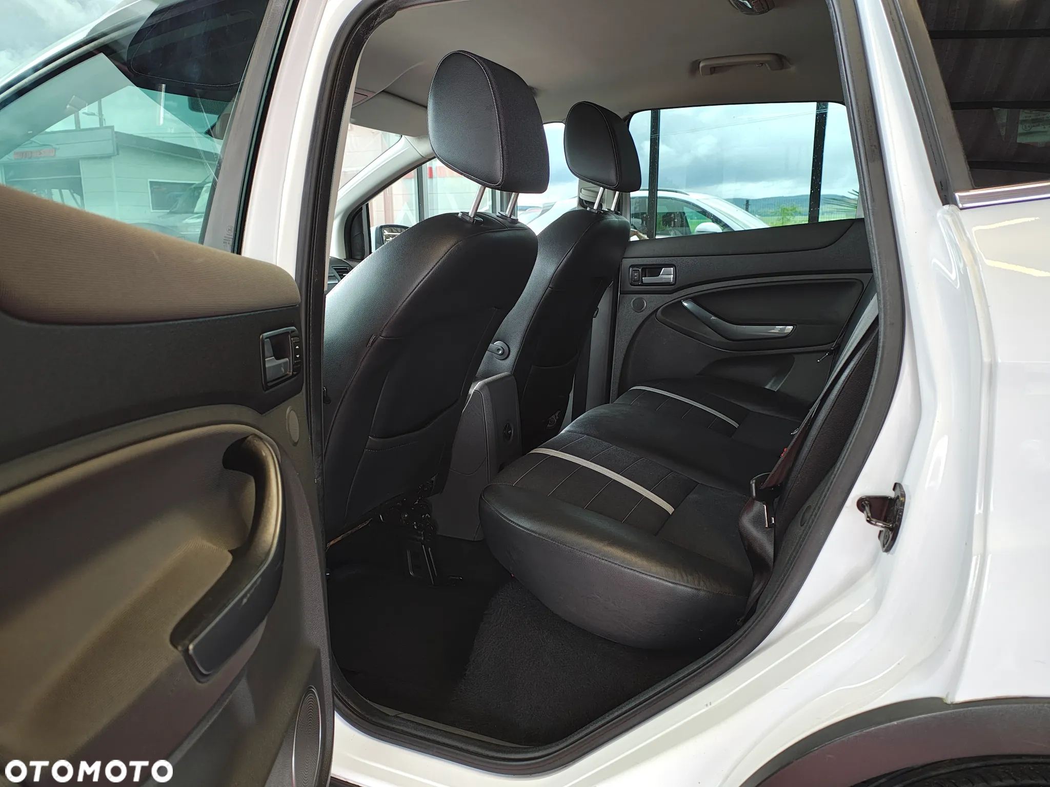 Ford Kuga 2.0 TDCi 4WD Titanium - 15