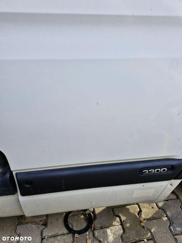 drzwi  przednie prawe lewe / Renault Master II - 4