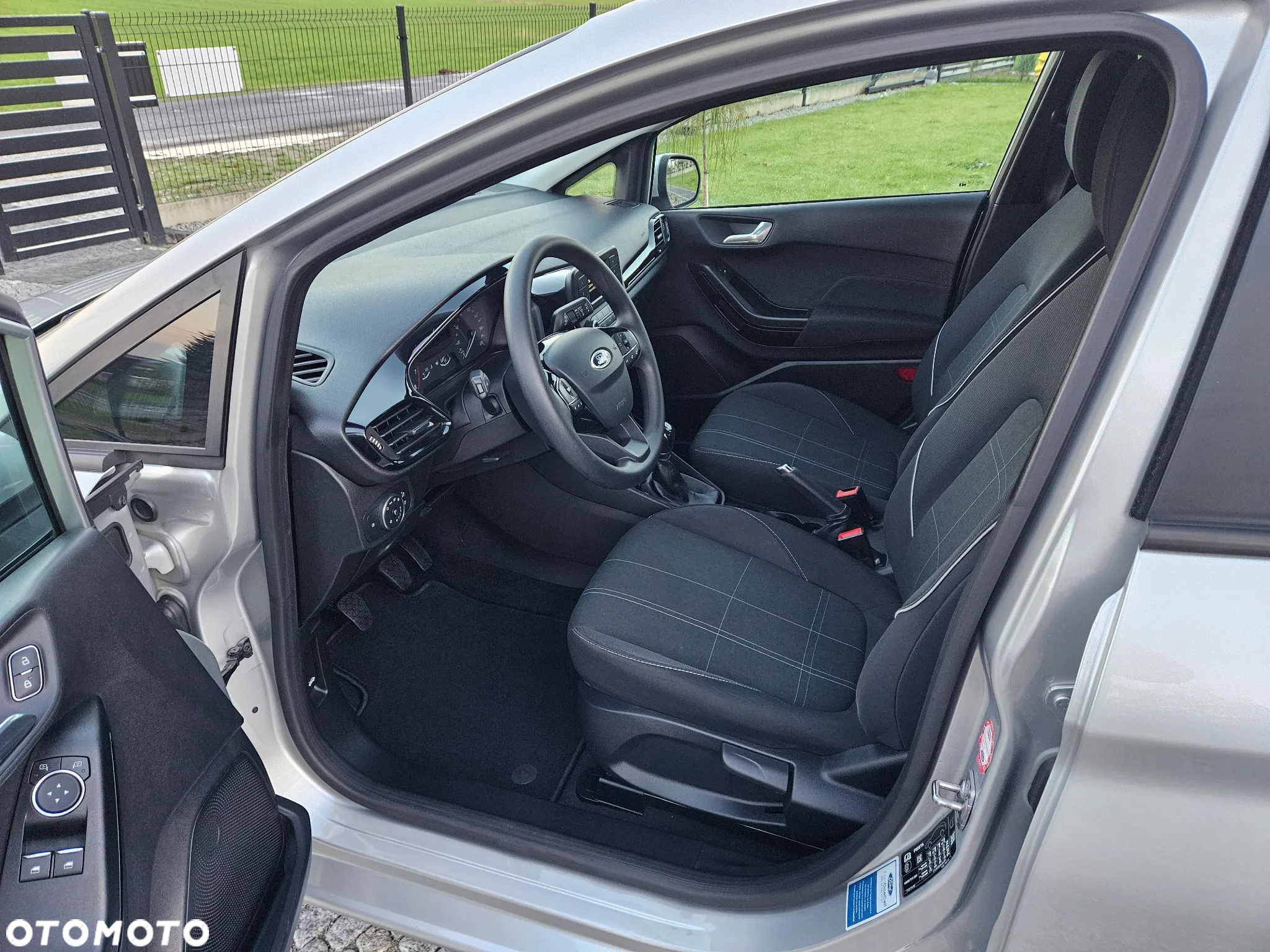 Ford Fiesta 1.1 Trend - 10