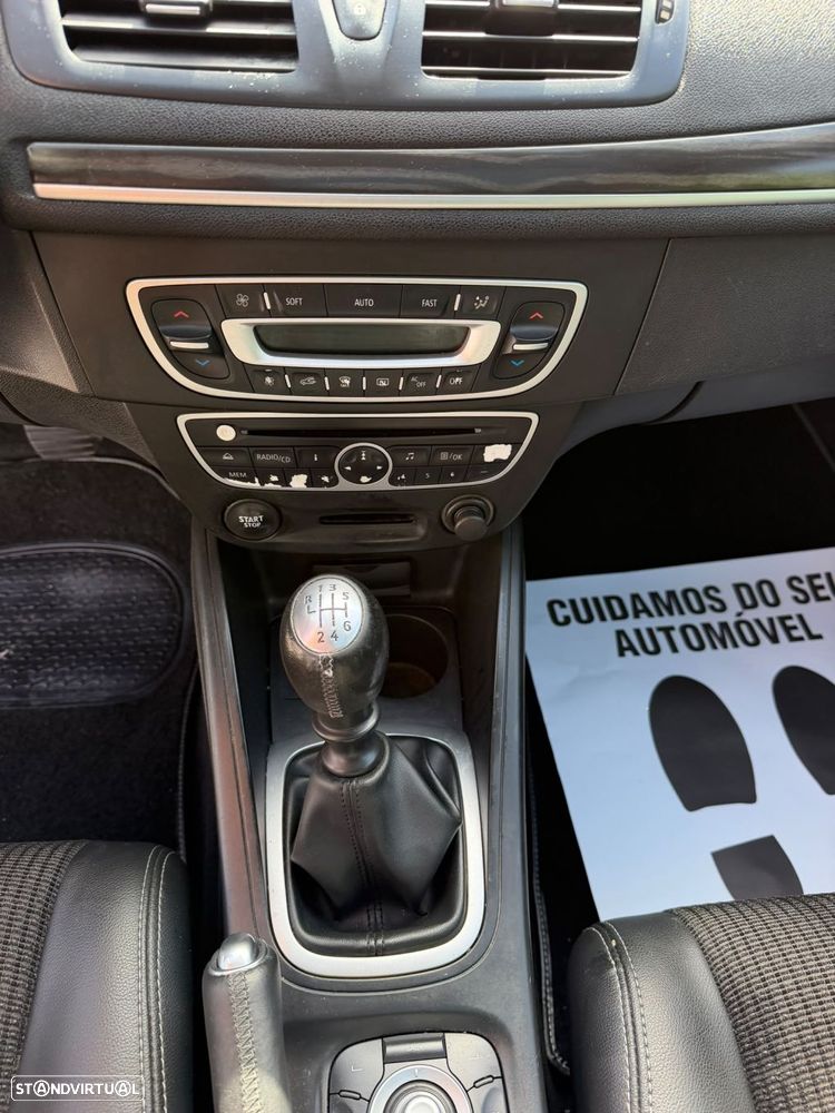Renault Mégane Coupe 1.5 dCi Dynamique - 21