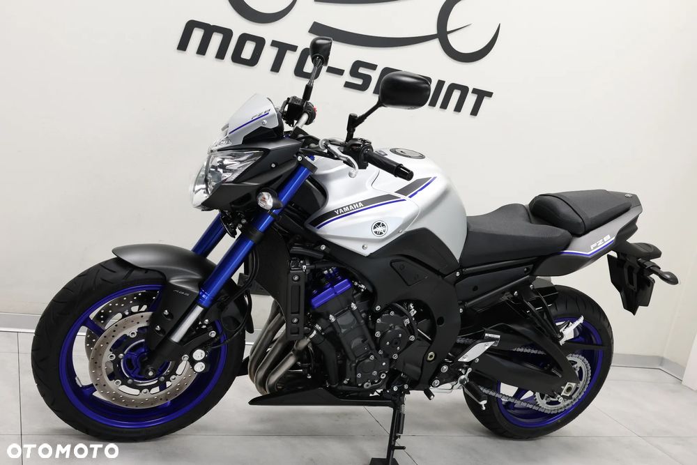 Yamaha FZ8 - 7