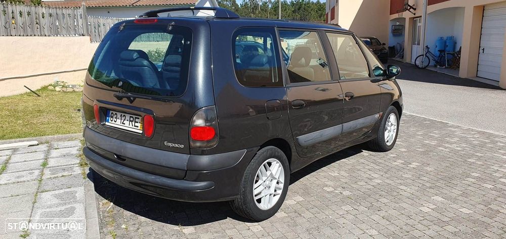 Renault Espace 2.2 dCi Initiale - 7