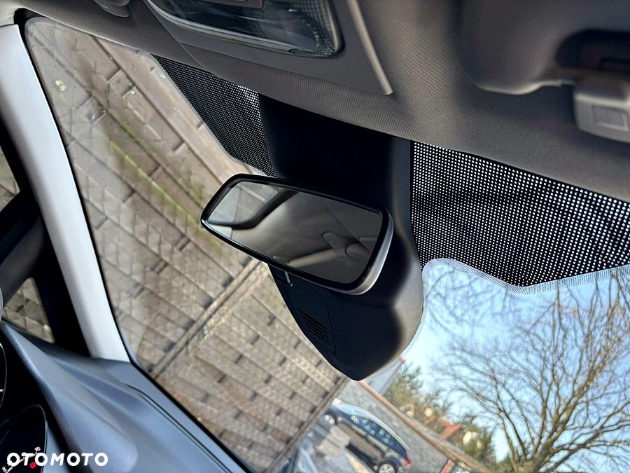 Ford B-MAX 1.0 EcoBoost SYNC Edition - 32