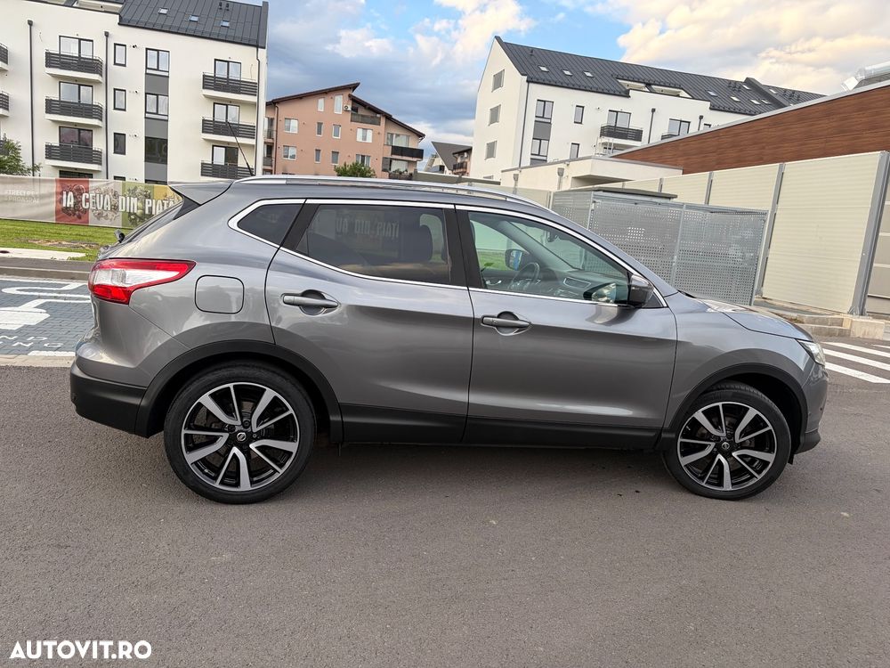 Nissan Qashqai 1.6 DCI Start/Stop Tekna - 13
